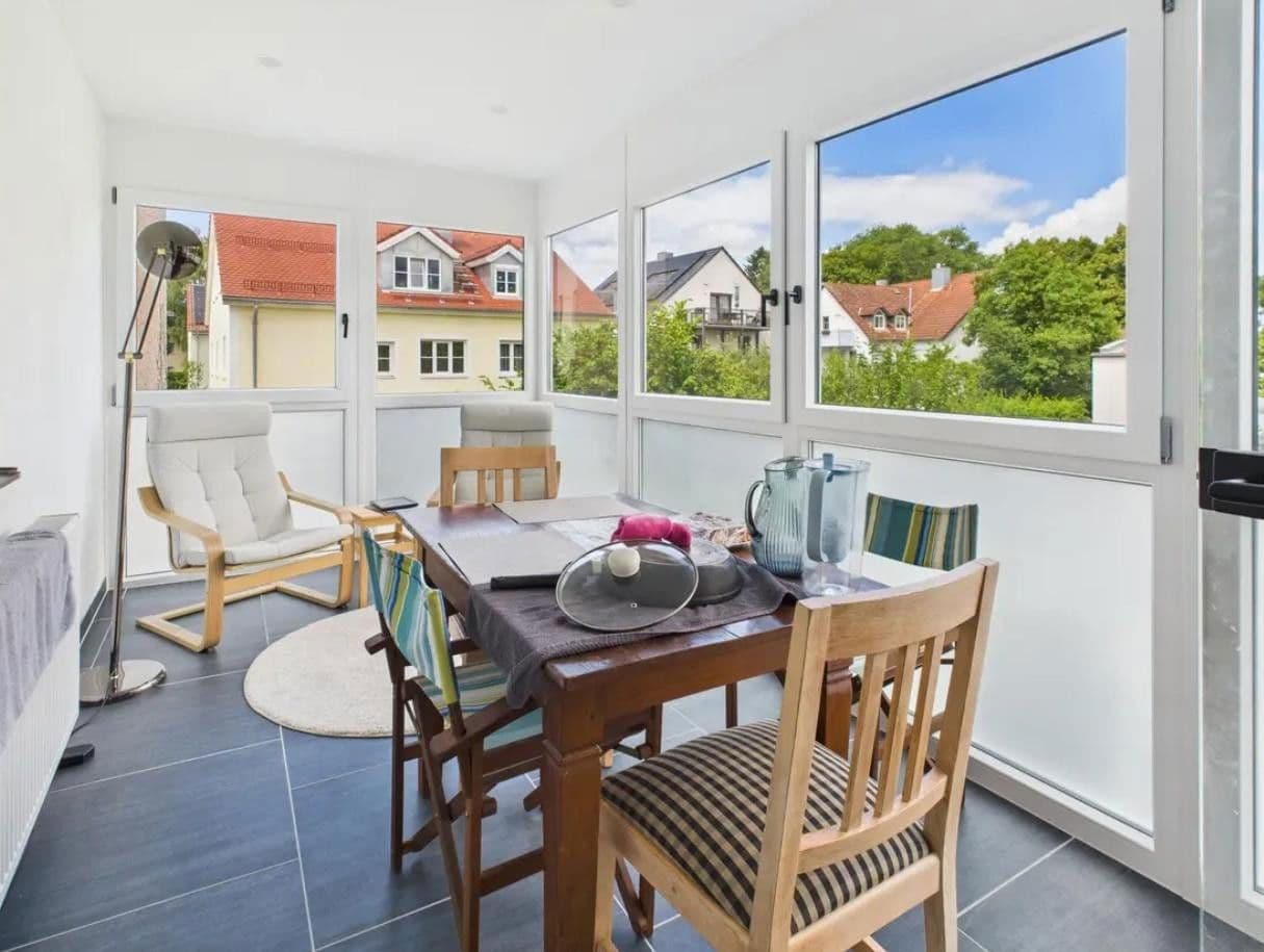 Pronájem bytu 4+1 111 m², Regensburg, Bavorsko Pronájem bytu 4+1 111 m², Regensburg, Bavorsko