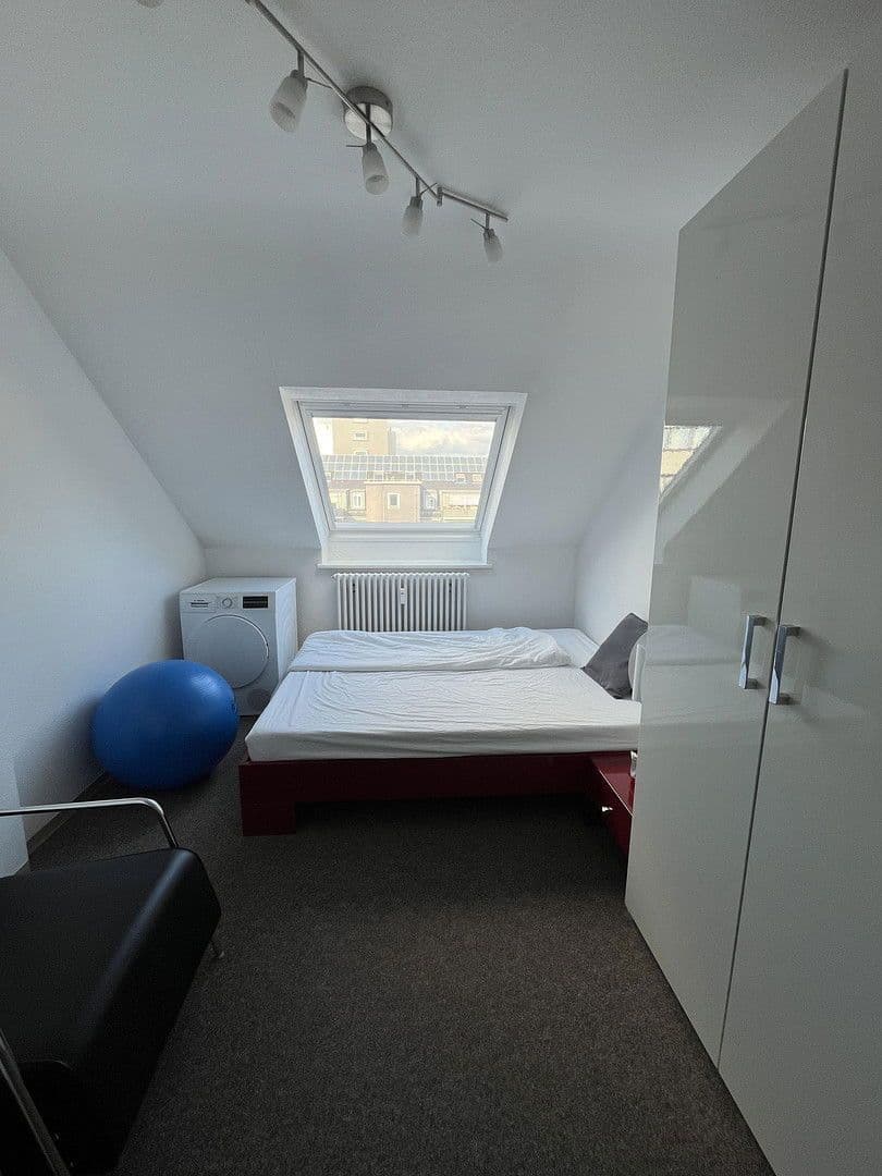 Pronájem bytu 2+1 40 m², Winterstr. 1, Karlsruhe, Bádensko-Württembersko Pronájem bytu 2+1 40 m², Winterstr. 1, Karlsruhe, Bádensko-Württembersko