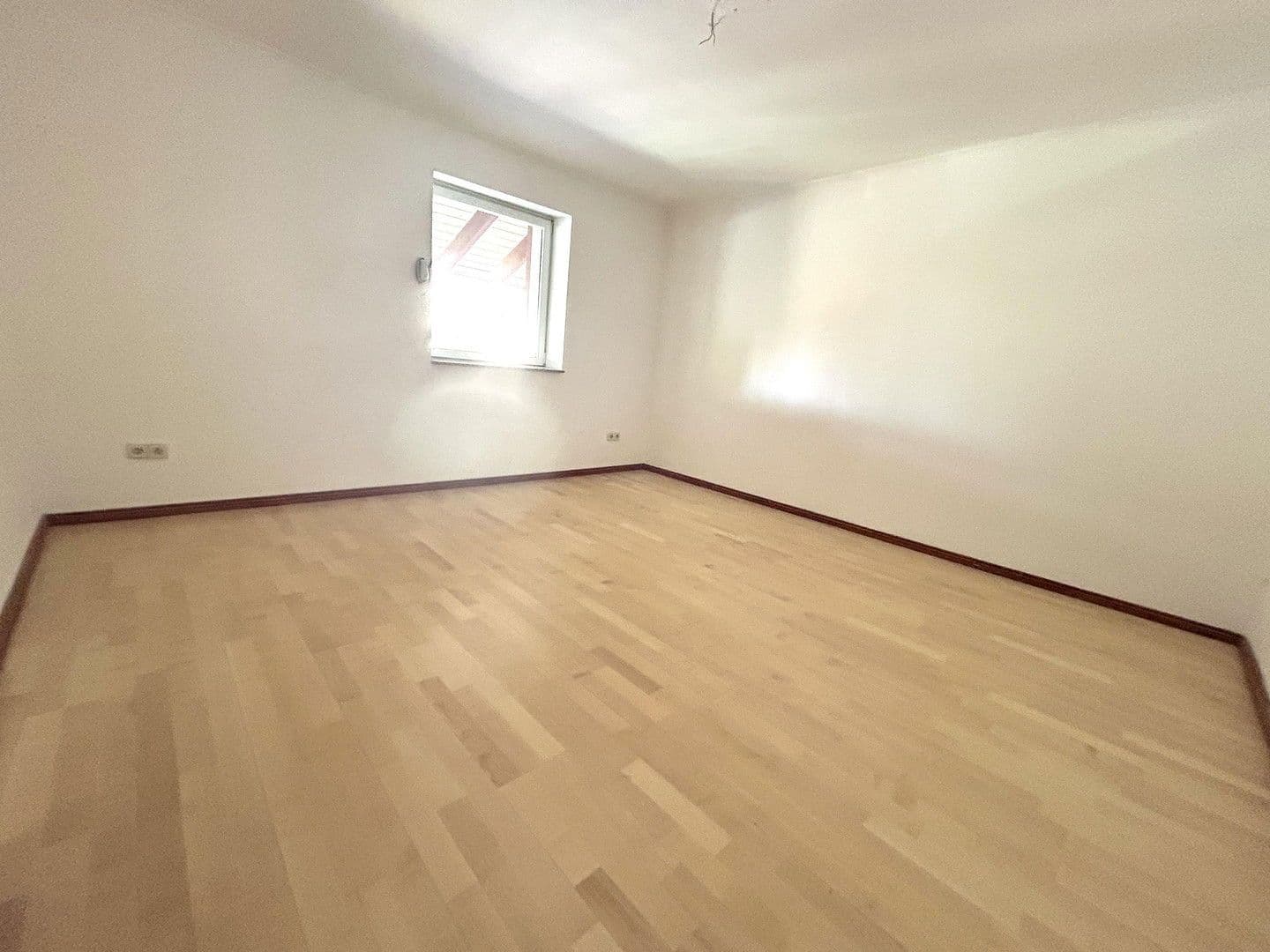 Pronájem bytu 3+1 94 m², Alte Gärtnerei 1, Ketzin/Havel, Braniborsko Pronájem bytu 3+1 94 m², Alte Gärtnerei 1, Ketzin/Havel, Braniborsko