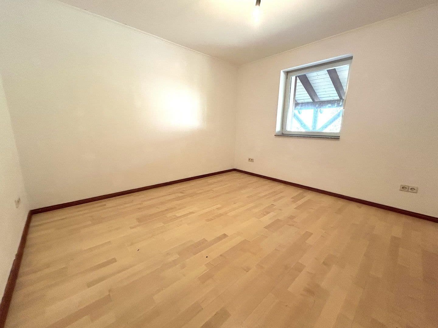 Pronájem bytu 3+1 94 m², Alte Gärtnerei 1, Ketzin/Havel, Braniborsko Pronájem bytu 3+1 94 m², Alte Gärtnerei 1, Ketzin/Havel, Braniborsko