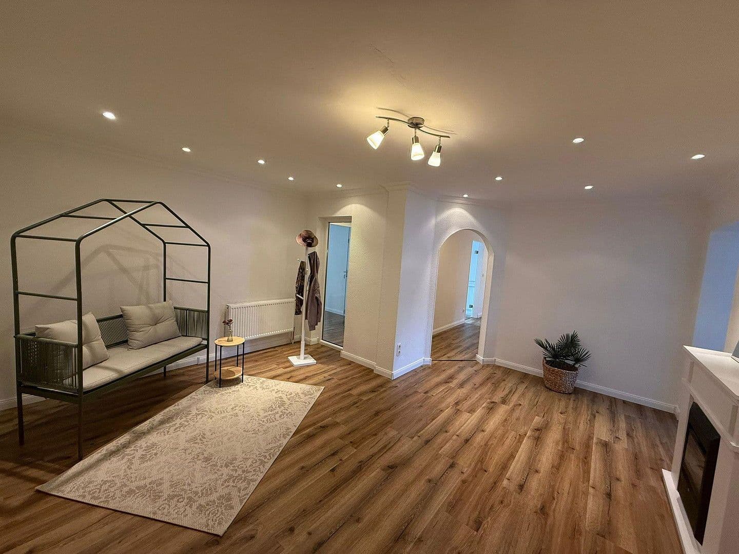 Prodej bytu 5+kk 190 m², Hauptstraße 67, Cuxhaven, Dolní Sasko Prodej bytu 5+kk 190 m², Hauptstraße 67, Cuxhaven, Dolní Sasko