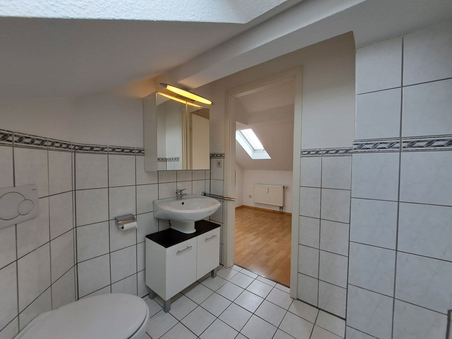 Pronájem bytu 2+1 53 m², Rastatt, Bádensko-Württembersko Pronájem bytu 2+1 53 m², Rastatt, Bádensko-Württembersko