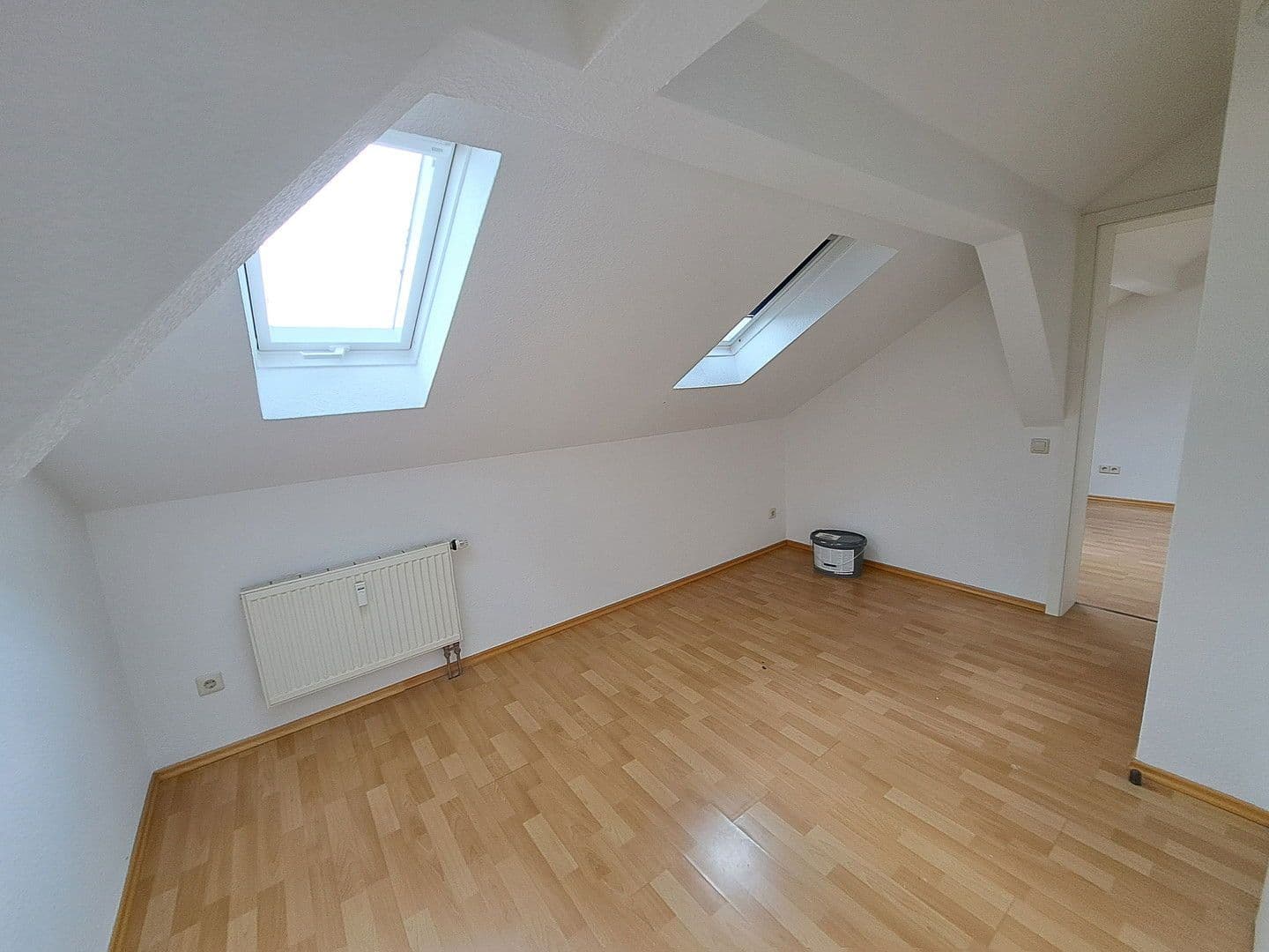 Pronájem bytu 2+1 53 m², Rastatt, Bádensko-Württembersko Pronájem bytu 2+1 53 m², Rastatt, Bádensko-Württembersko