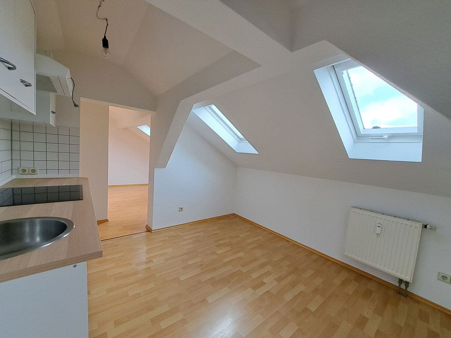 Pronájem bytu 2+1 53 m², Rastatt, Bádensko-Württembersko Pronájem bytu 2+1 53 m², Rastatt, Bádensko-Württembersko