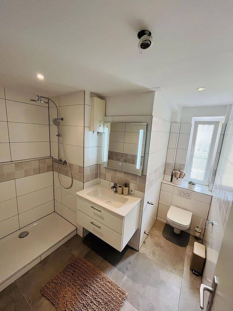 Pronájem bytu 2+1 47 m², Obere Kreuzgasse 17, Nürnberg, Bavorsko Pronájem bytu 2+1 47 m², Obere Kreuzgasse 17, Nürnberg, Bavorsko