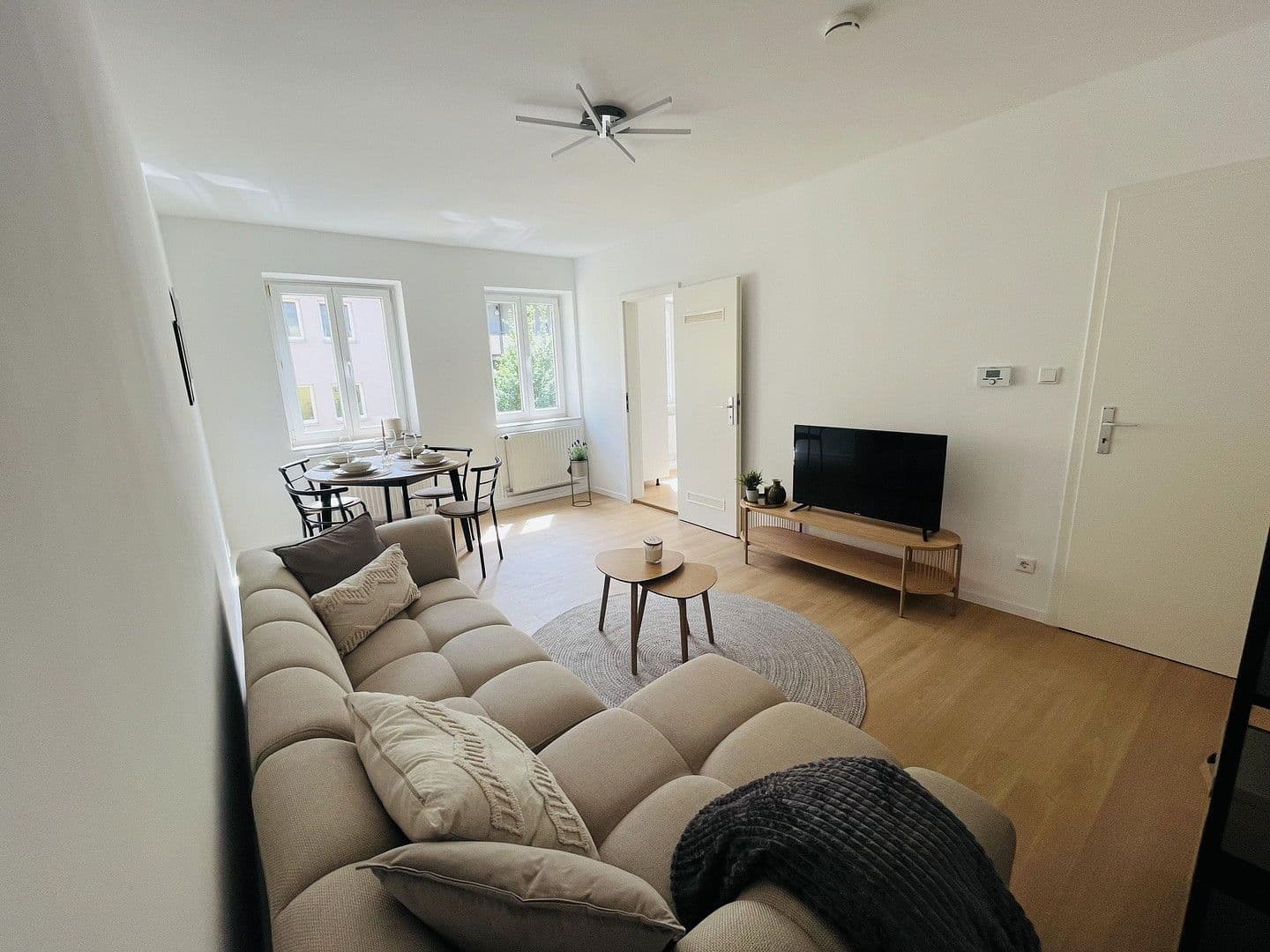 Pronájem bytu 2+1 47 m², Obere Kreuzgasse 17, Nürnberg, Bavorsko Pronájem bytu 2+1 47 m², Obere Kreuzgasse 17, Nürnberg, Bavorsko