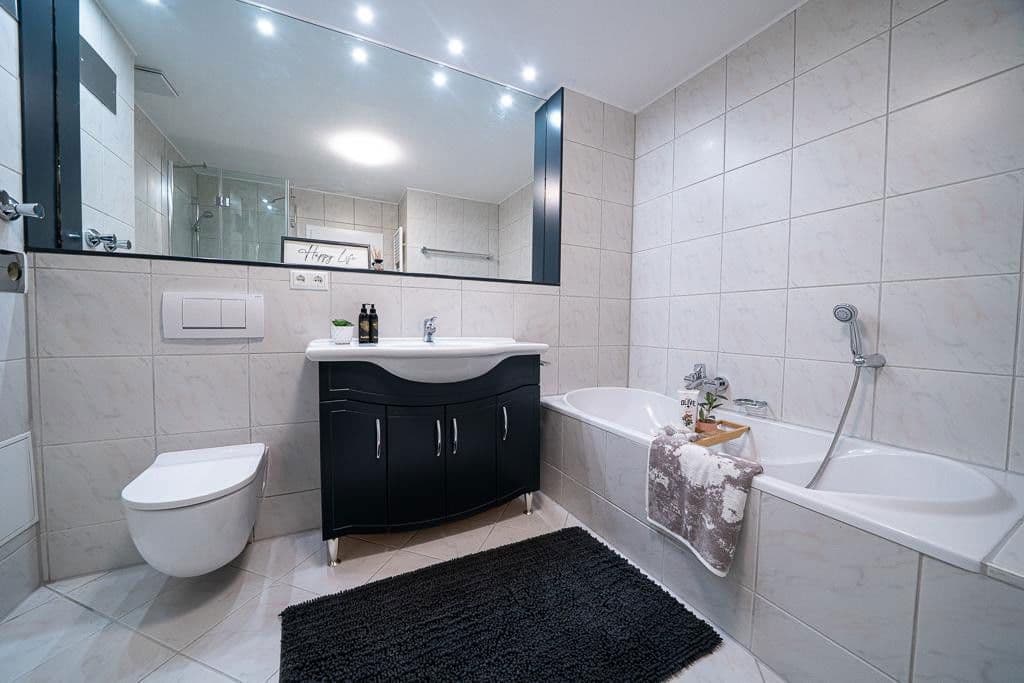 Prodej bytu 3+1 83 m², Rumpenheimer Straße 123B, Offenbach am Main, Hessen Prodej bytu 3+1 83 m², Rumpenheimer Straße 123B, Offenbach am Main, Hessen