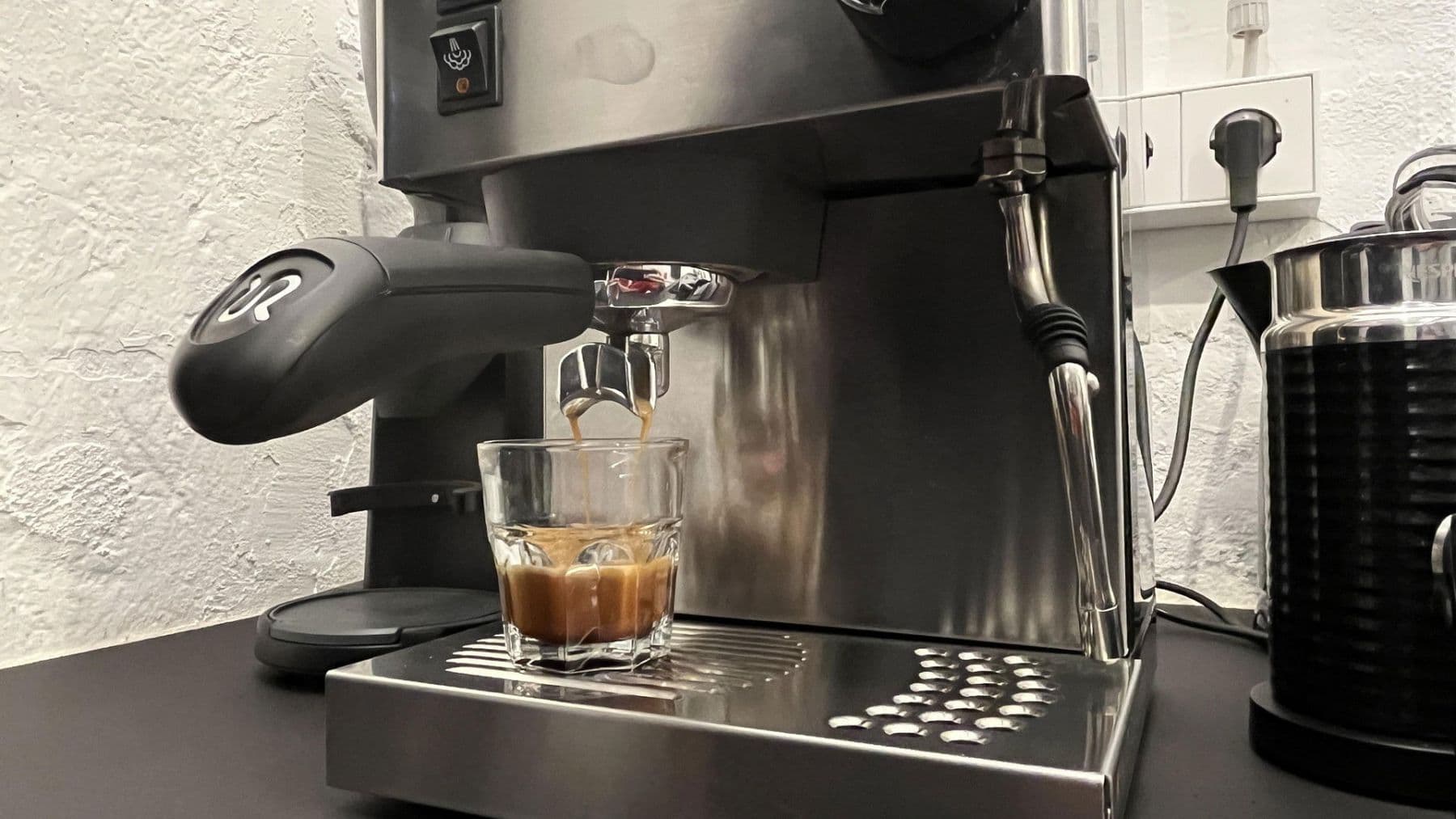 Pronájem kanceláře 135 m², Stuttgart, Bádensko-Württembersko Pronájem kanceláře 135 m², Stuttgart, Bádensko-Württembersko