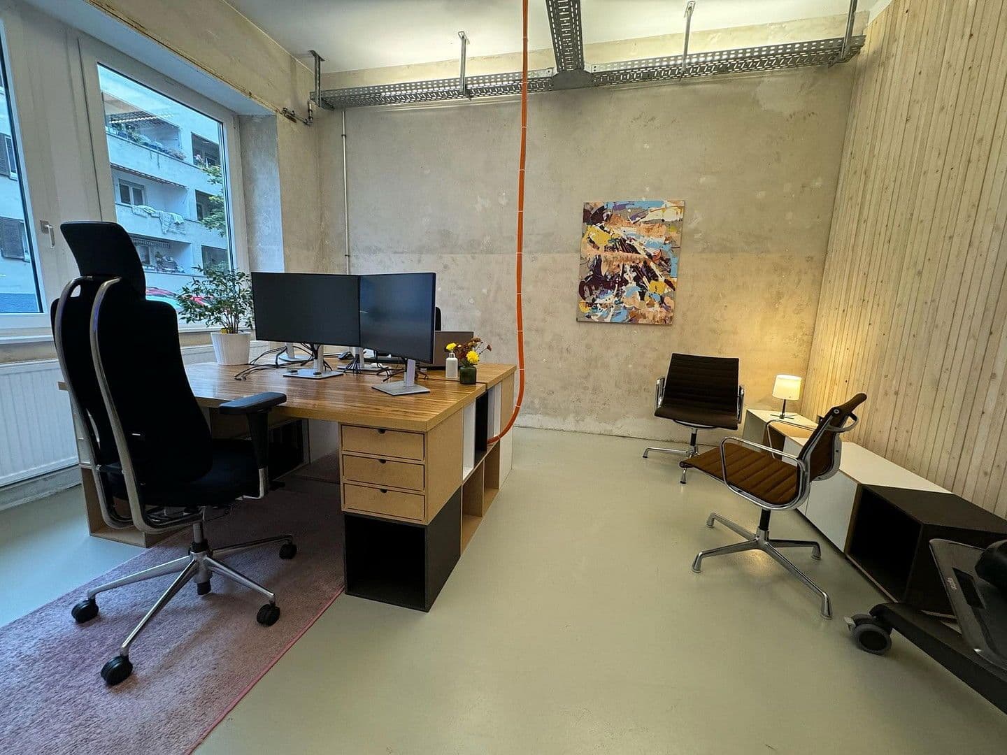 Pronájem kanceláře 135 m², Stuttgart, Bádensko-Württembersko Pronájem kanceláře 135 m², Stuttgart, Bádensko-Württembersko