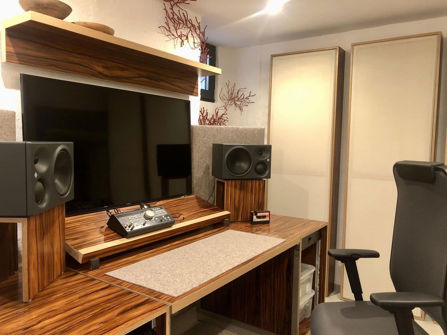 Pronájem kanceláře 135 m², Stuttgart, Bádensko-Württembersko Pronájem kanceláře 135 m², Stuttgart, Bádensko-Württembersko