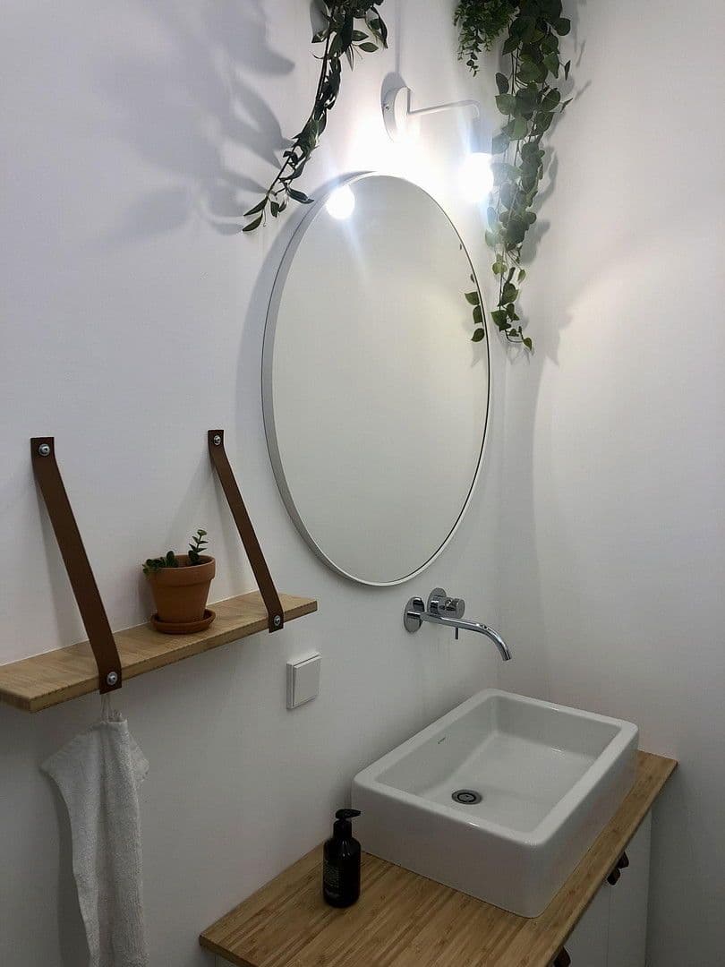 Pronájem kanceláře 135 m², Stuttgart, Bádensko-Württembersko Pronájem kanceláře 135 m², Stuttgart, Bádensko-Württembersko