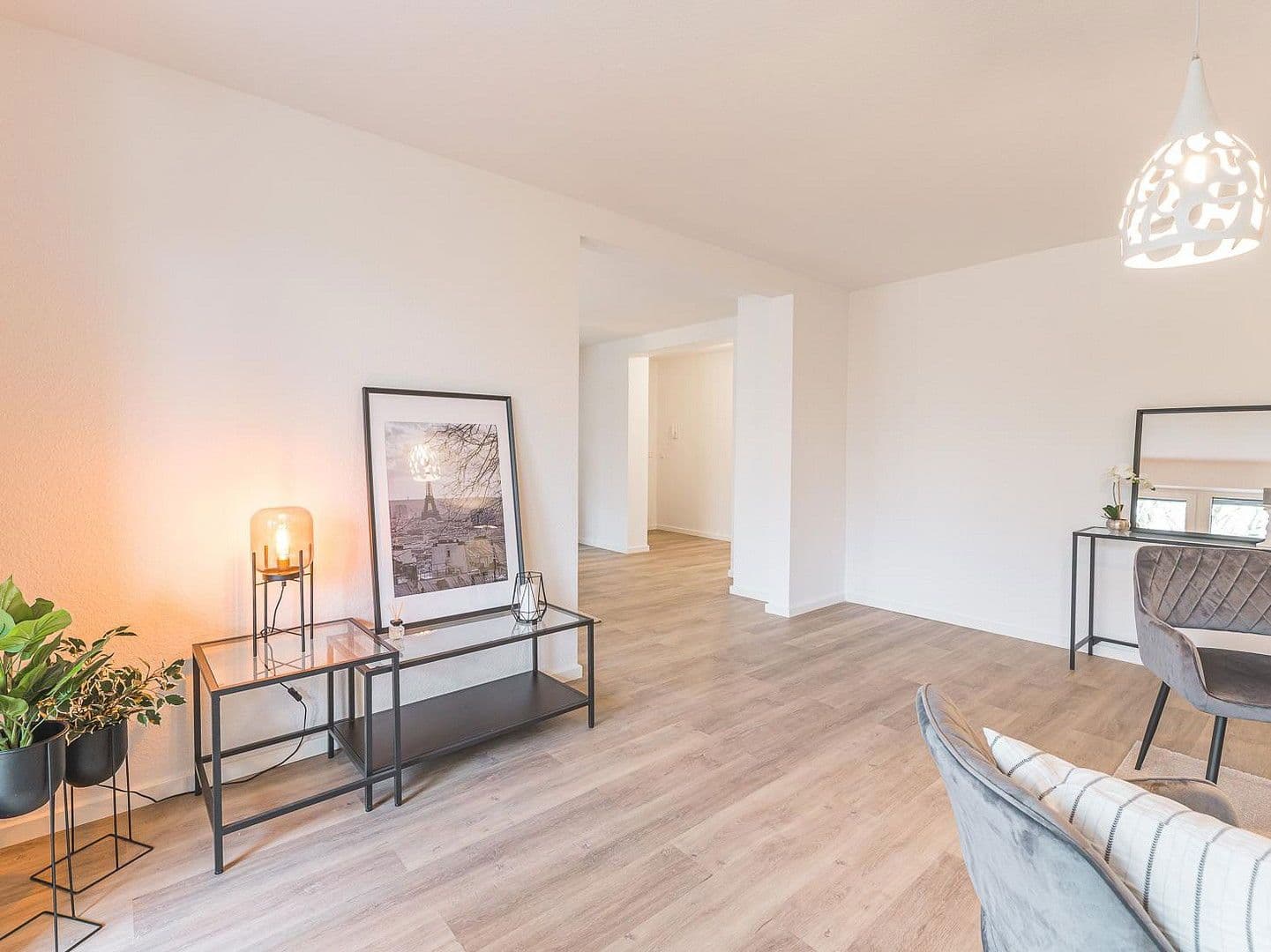 Prodej bytu 3+1 82 m², Johann-Clanze-Straße 76, München, Bavorsko Prodej bytu 3+1 82 m², Johann-Clanze-Straße 76, München, Bavorsko