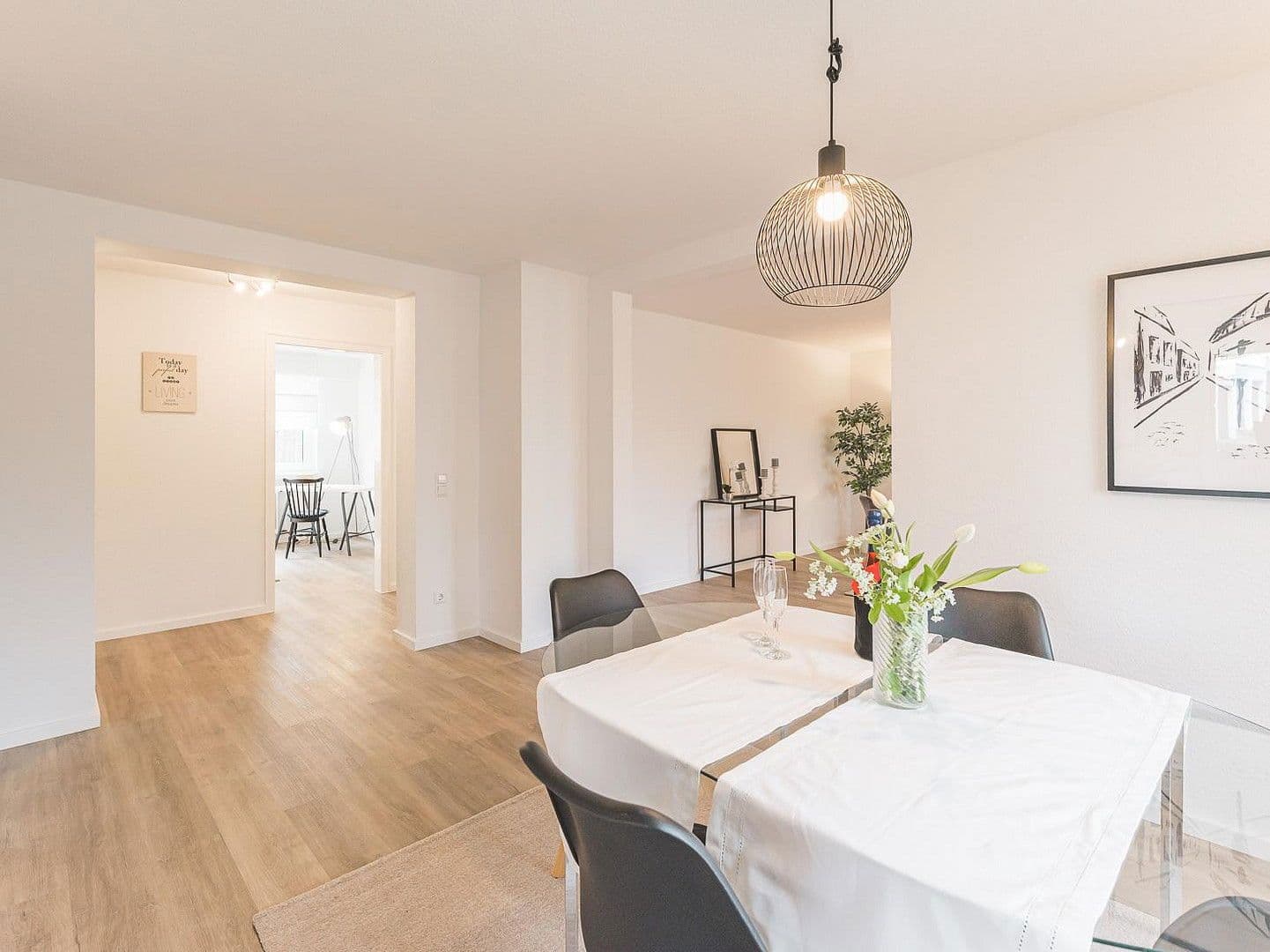 Prodej bytu 3+1 82 m², Johann-Clanze-Straße 76, München, Bavorsko Prodej bytu 3+1 82 m², Johann-Clanze-Straße 76, München, Bavorsko