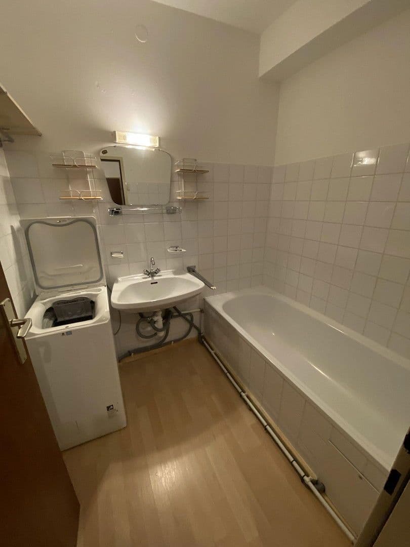 Pronájem bytu 1+1 48 m², Eisenhowerstraße 1, Wels, Horní Rakousko Pronájem bytu 1+1 48 m², Eisenhowerstraße 1, Wels, Horní Rakousko