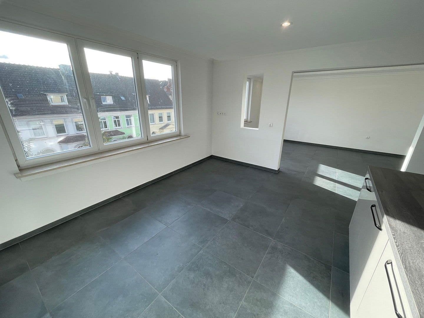 Pronájem bytu 2+1 78 m², Kornstraße 14, Bremen, Bremen Pronájem bytu 2+1 78 m², Kornstraße 14, Bremen, Bremen