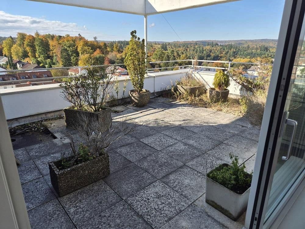 Prodej bytu 5+1 187 m², Jägerweg 5, Waldbronn, Bádensko-Württembersko Prodej bytu 5+1 187 m², Jägerweg 5, Waldbronn, Bádensko-Württembersko