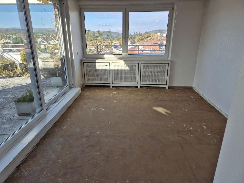 Prodej bytu 5+1 187 m², Jägerweg 5, Waldbronn, Bádensko-Württembersko Prodej bytu 5+1 187 m², Jägerweg 5, Waldbronn, Bádensko-Württembersko