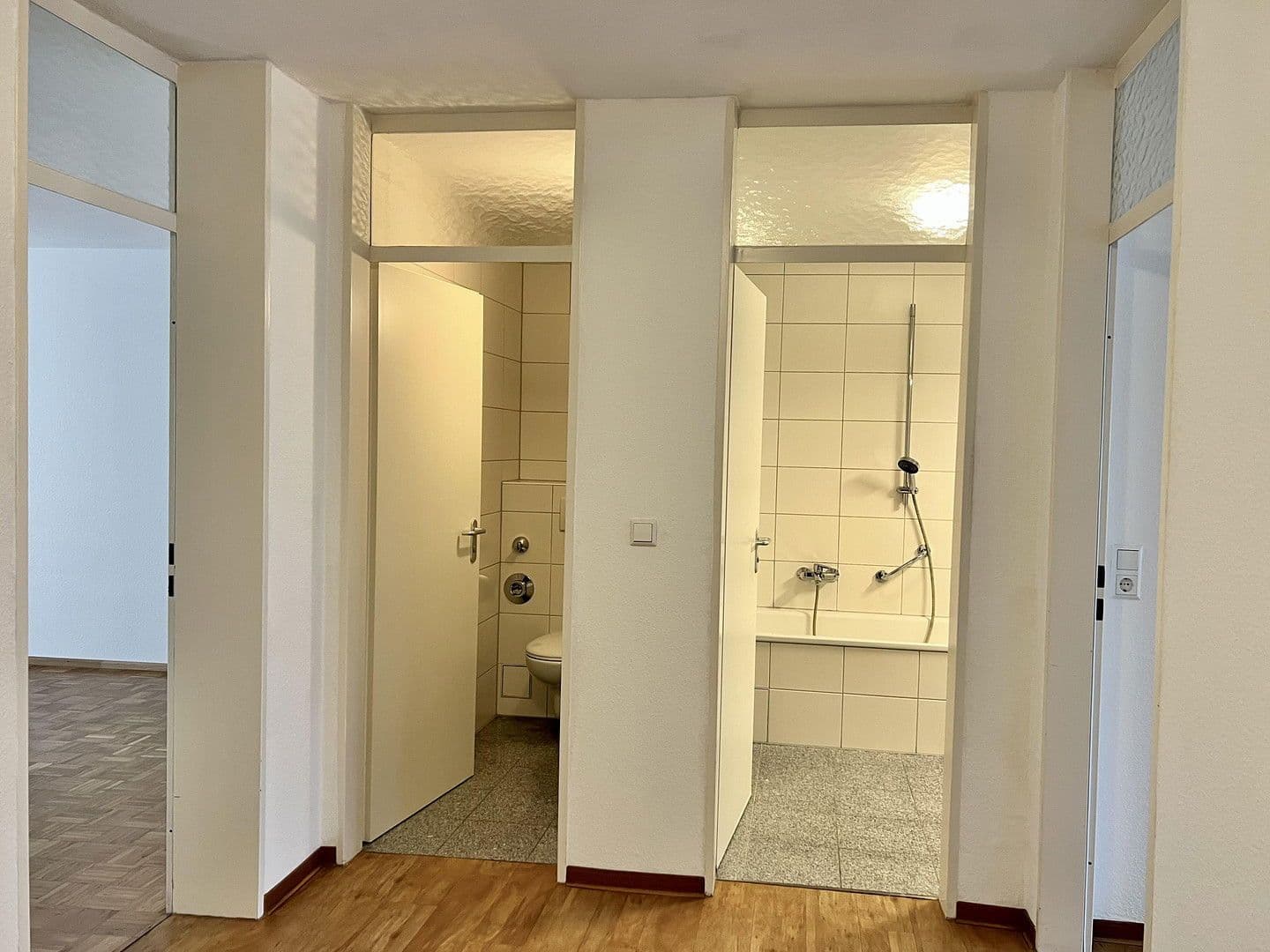 Pronájem bytu 3+1 90 m², Karlsruhe, Bádensko-Württembersko Pronájem bytu 3+1 90 m², Karlsruhe, Bádensko-Württembersko