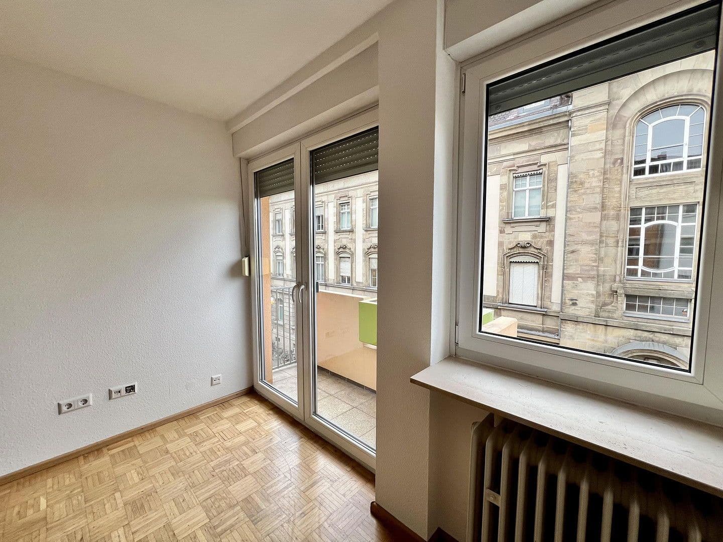 Pronájem bytu 3+1 90 m², Karlsruhe, Bádensko-Württembersko Pronájem bytu 3+1 90 m², Karlsruhe, Bádensko-Württembersko