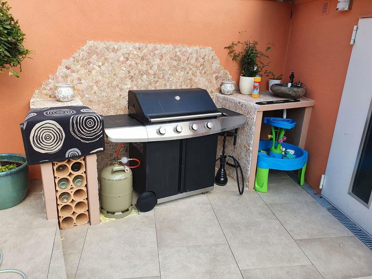 Prodej domu 138 m², pozemek 232 m², Schulstr. 17A, Schallstadt, Bádensko-Württembersko Prodej domu 138 m², pozemek 232 m², Schulstr. 17A, Schallstadt, Bádensko-Württembersko