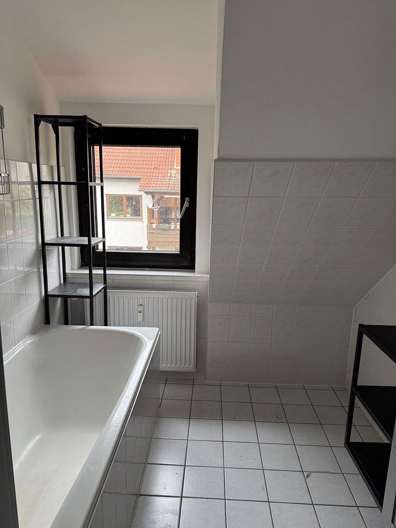 Pronájem bytu 4+1 95 m², im Winkel 1, Göttingen, Dolní Sasko Pronájem bytu 4+1 95 m², im Winkel 1, Göttingen, Dolní Sasko