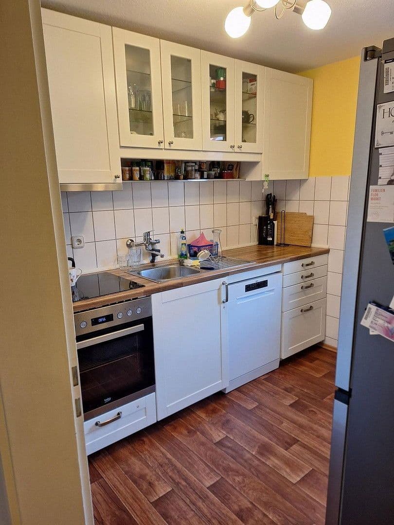 Pronájem bytu 4+1 95 m², im Winkel 1, Göttingen, Dolní Sasko Pronájem bytu 4+1 95 m², im Winkel 1, Göttingen, Dolní Sasko