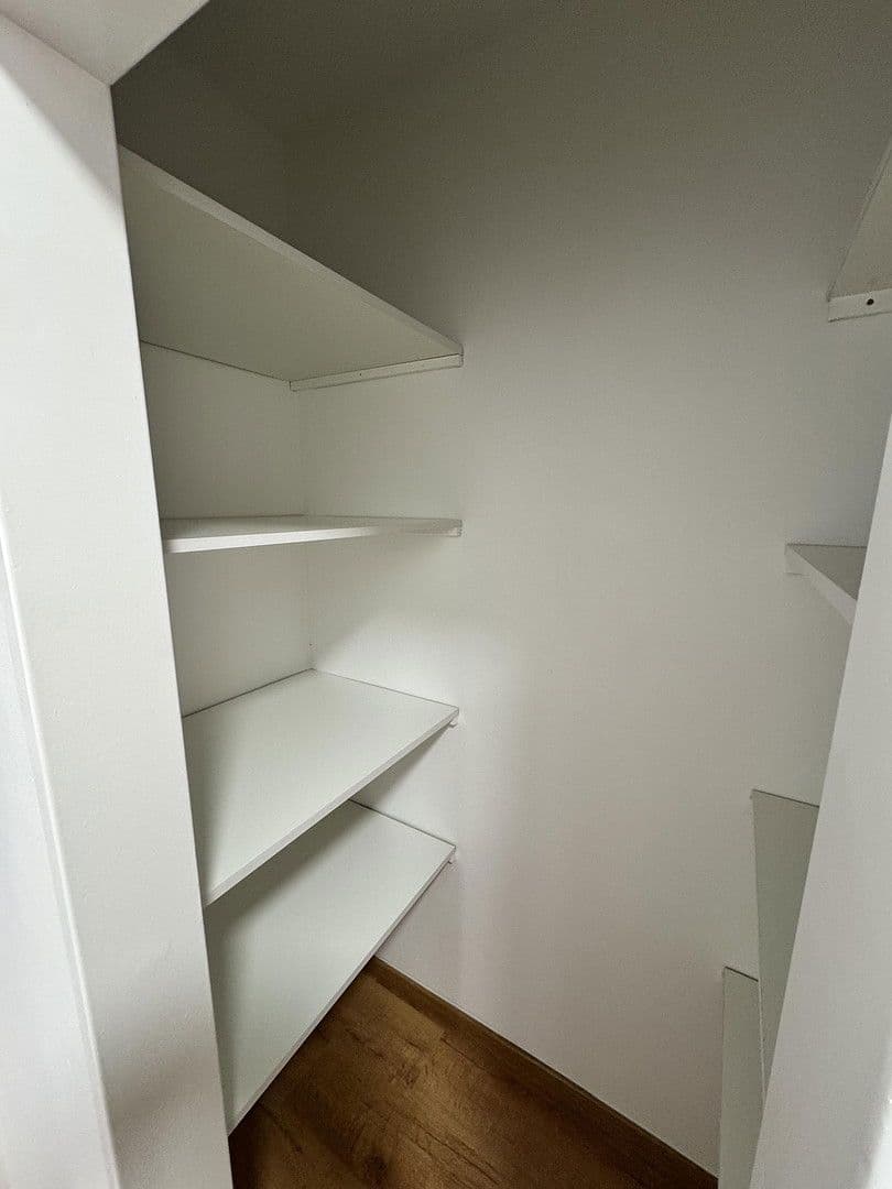 Pronájem bytu 1+1 40 m², Nürnberg, Bavorsko Pronájem bytu 1+1 40 m², Nürnberg, Bavorsko