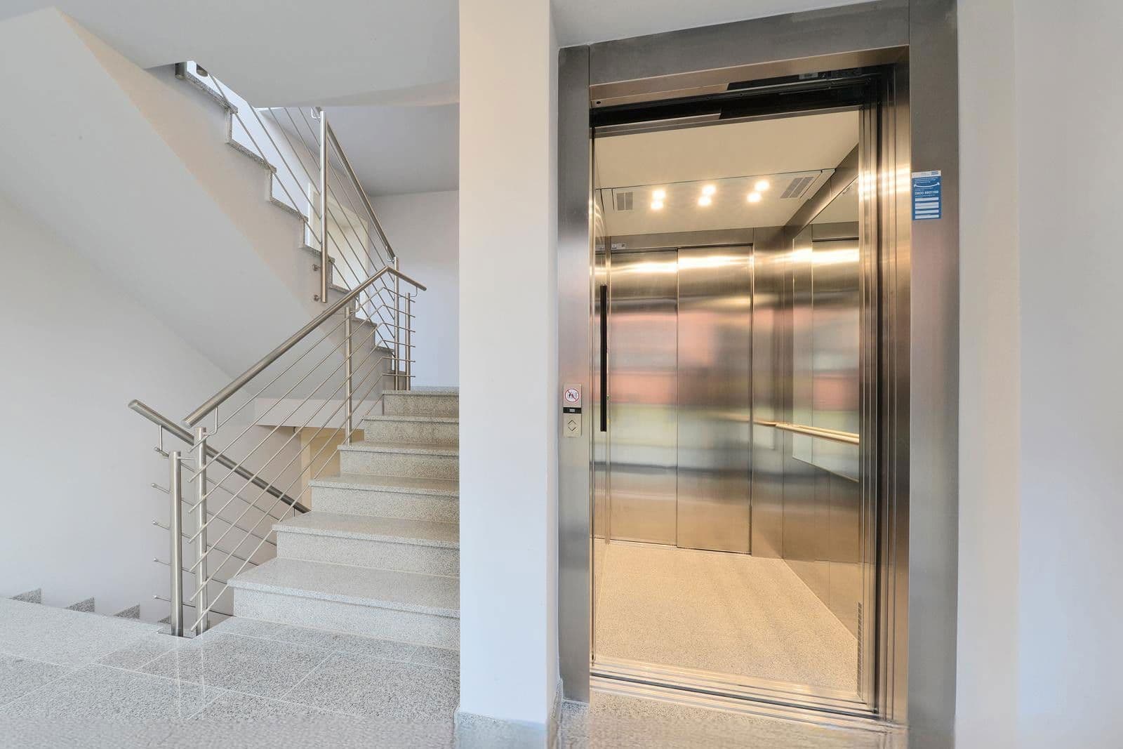 Pronájem bytu 2+1 66 m², Schulstraße 33, Duisburg-Baerl, Severní Porýní-Vestfálsko Pronájem bytu 2+1 66 m², Schulstraße 33, Duisburg-Baerl, Severní Porýní-Vestfálsko