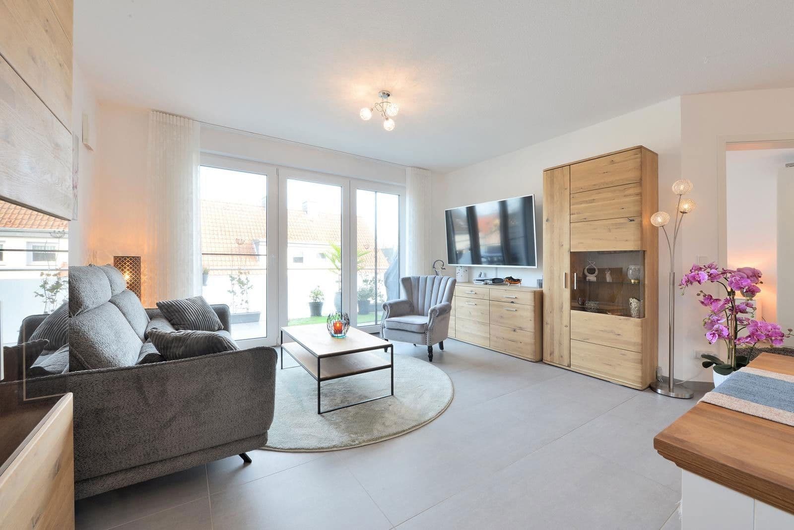 Pronájem bytu 2+1 66 m², Schulstraße 33, Duisburg-Baerl, Severní Porýní-Vestfálsko Pronájem bytu 2+1 66 m², Schulstraße 33, Duisburg-Baerl, Severní Porýní-Vestfálsko