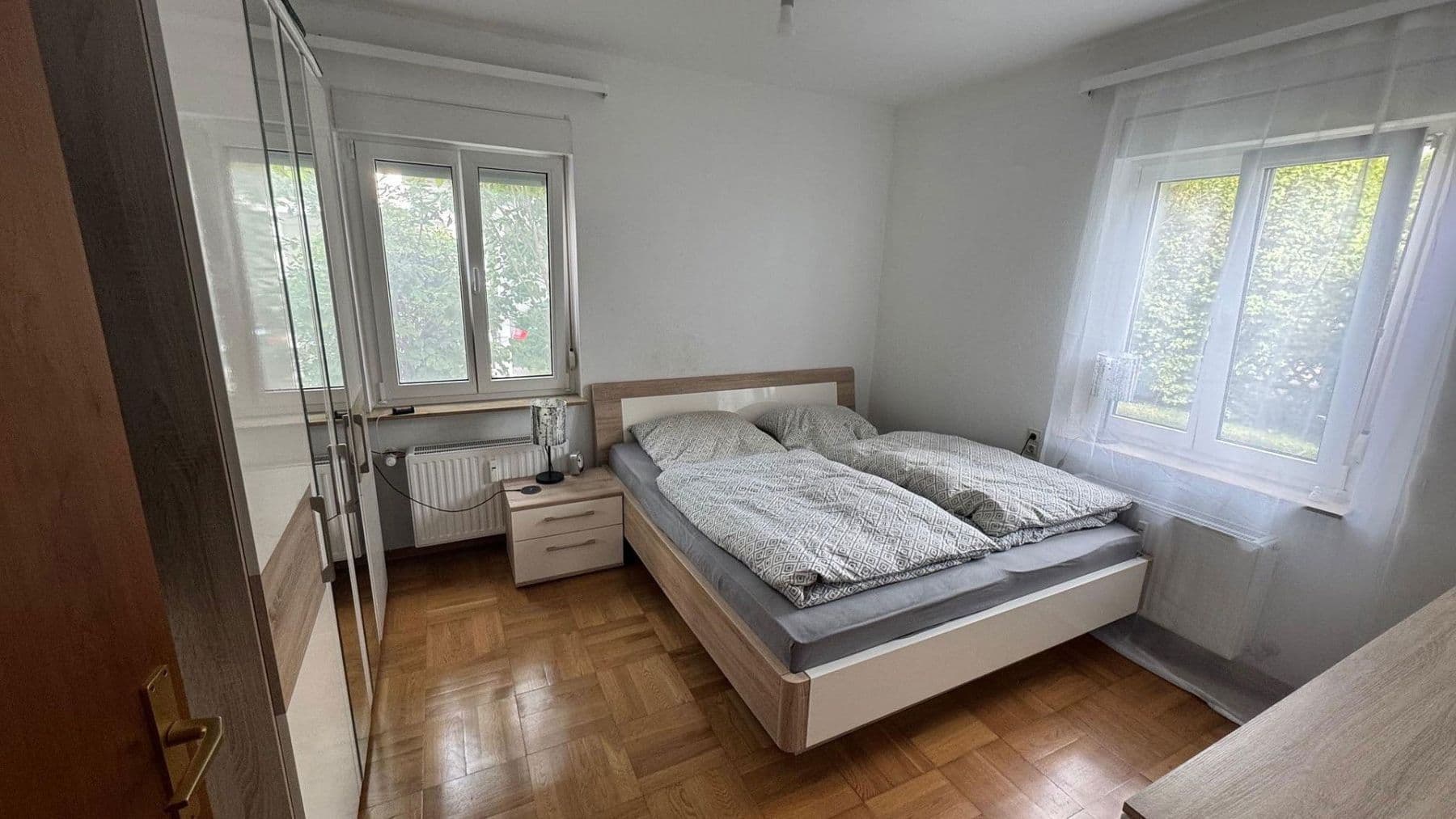 Pronájem bytu 3+kk 86 m², Eisingen, Bádensko-Württembersko Pronájem bytu 3+kk 86 m², Eisingen, Bádensko-Württembersko