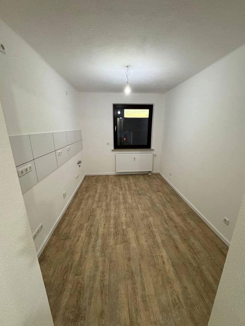 Prodej bytu 2+1 49 m², Sulzbach-Rosenberg, Bavorsko Prodej bytu 2+1 49 m², Sulzbach-Rosenberg, Bavorsko