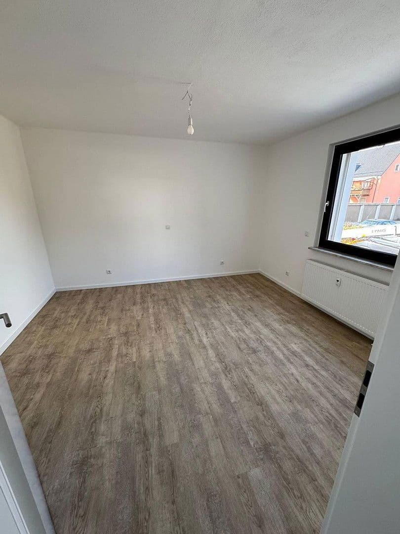 Prodej bytu 2+1 49 m², Sulzbach-Rosenberg, Bavorsko Prodej bytu 2+1 49 m², Sulzbach-Rosenberg, Bavorsko