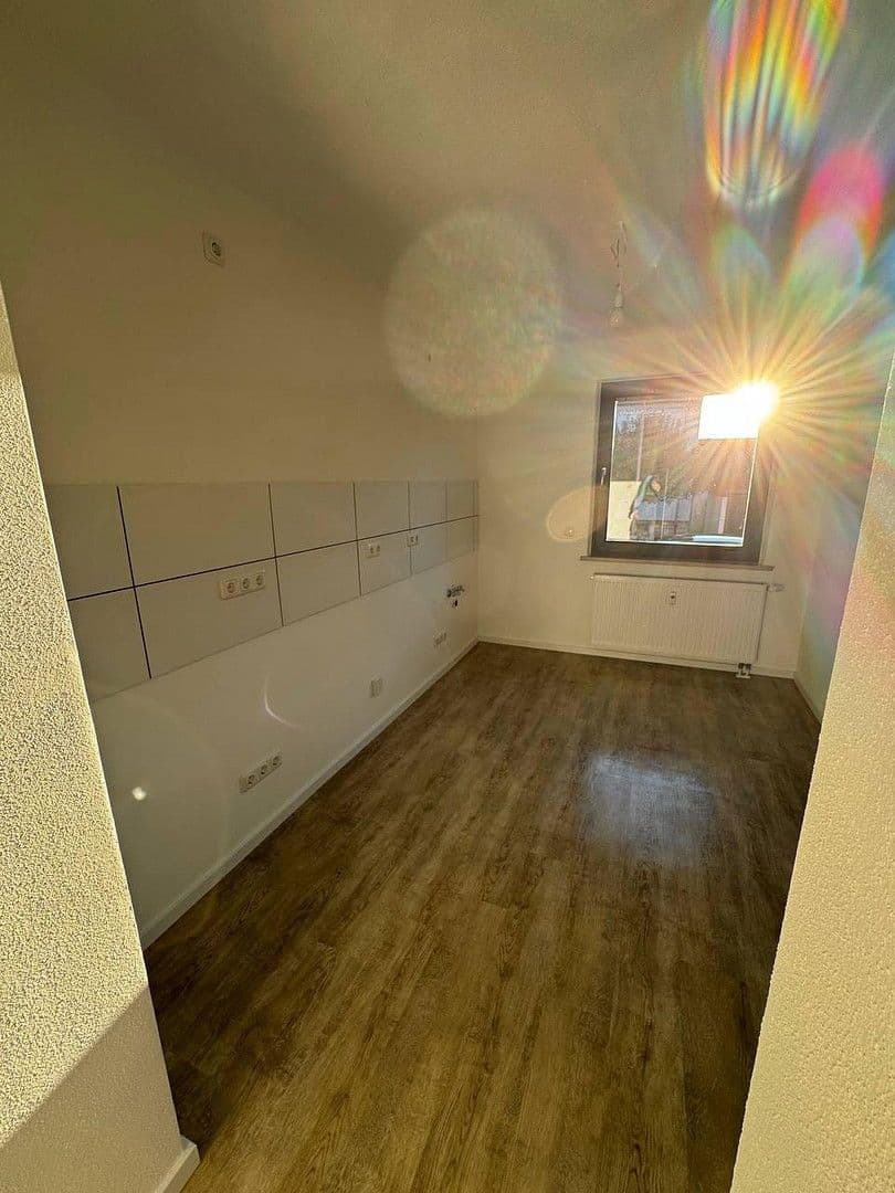 Prodej bytu 2+1 49 m², Sulzbach-Rosenberg, Bavorsko Prodej bytu 2+1 49 m², Sulzbach-Rosenberg, Bavorsko