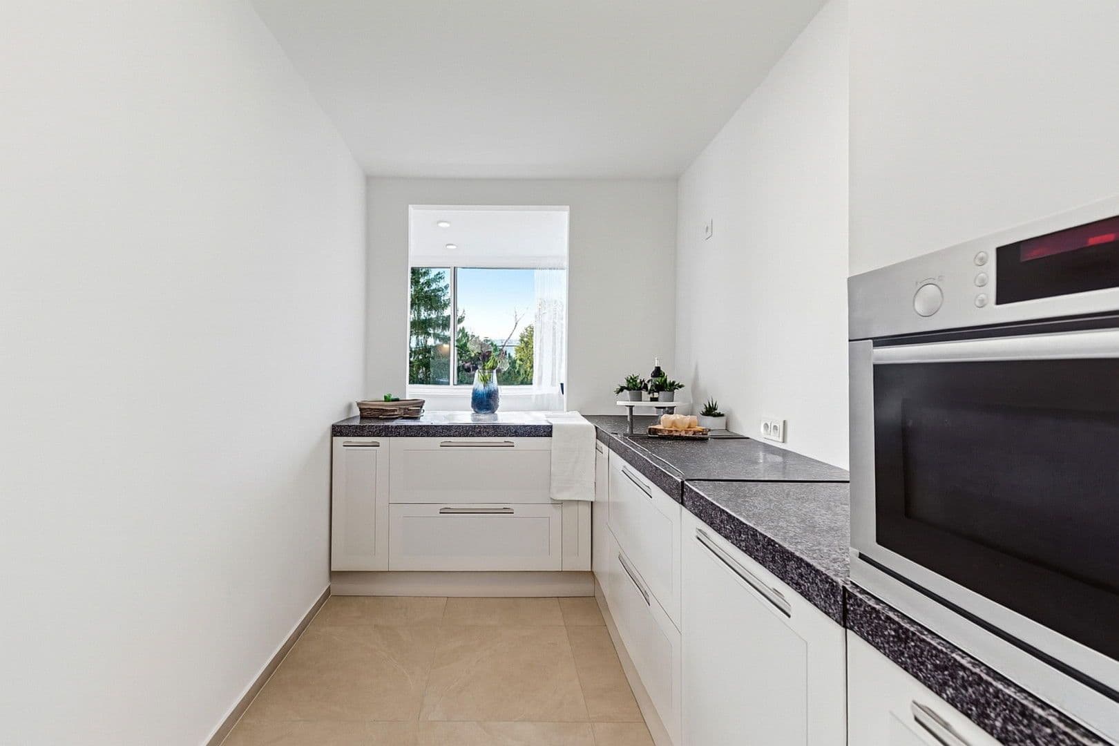 Prodej bytu 3+1 88 m², Emil-Kraft-Gasse 13, Baden, Dolní Rakousko Prodej bytu 3+1 88 m², Emil-Kraft-Gasse 13, Baden, Dolní Rakousko