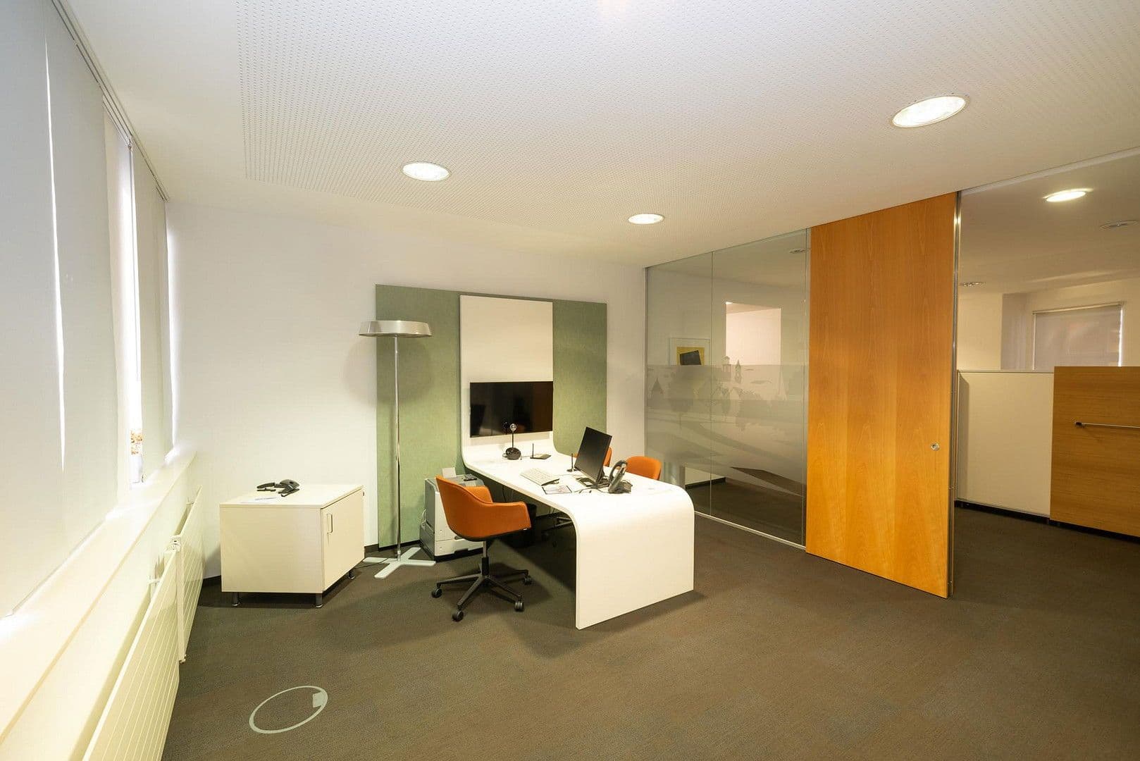 Pronájem nebytového prostoru 460 m², Dinkelsbühl, Bavorsko Pronájem nebytového prostoru 460 m², Dinkelsbühl, Bavorsko