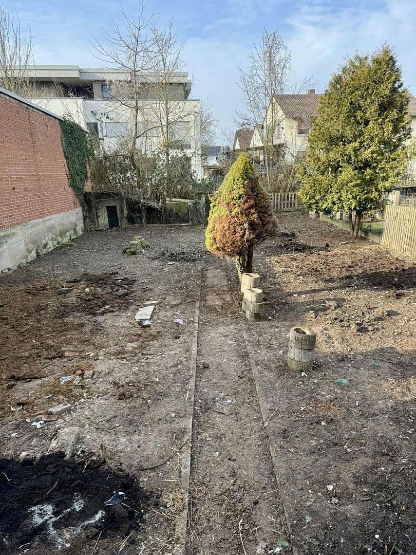Prodej domu 138 m², pozemek 595 m², Höchster Straße 57, Groß-Umstadt, Hessen Prodej domu 138 m², pozemek 595 m², Höchster Straße 57, Groß-Umstadt, Hessen