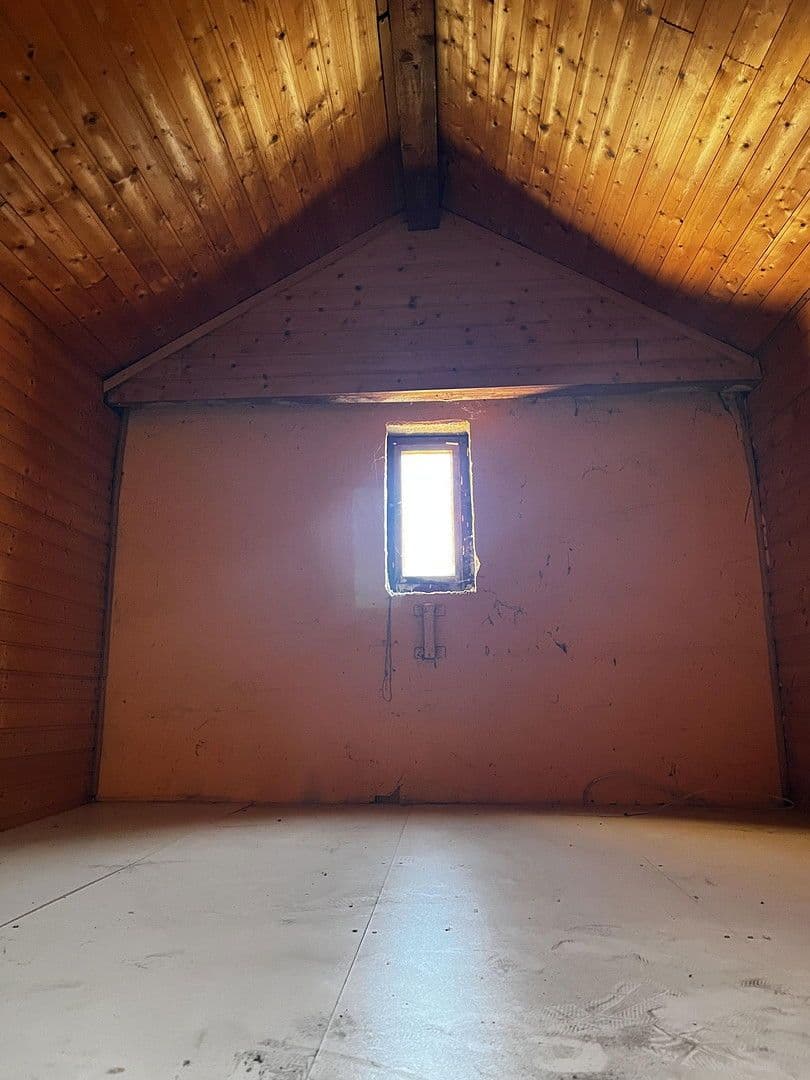 Prodej domu 138 m², pozemek 595 m², Höchster Straße 57, Groß-Umstadt, Hessen Prodej domu 138 m², pozemek 595 m², Höchster Straße 57, Groß-Umstadt, Hessen