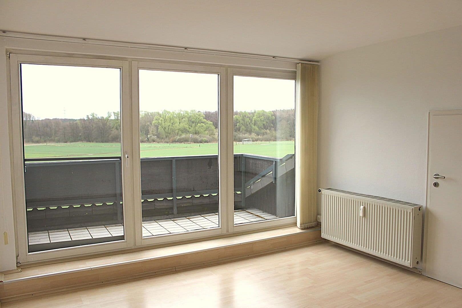 Prodej domu 300 m², pozemek 652 m², Dietzenbach, Hessen Prodej domu 300 m², pozemek 652 m², Dietzenbach, Hessen