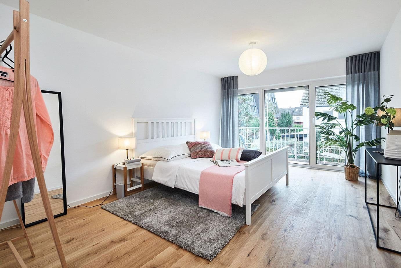 Prodej domu 130 m², pozemek 208 m², Erlangen, Bavorsko Prodej domu 130 m², pozemek 208 m², Erlangen, Bavorsko