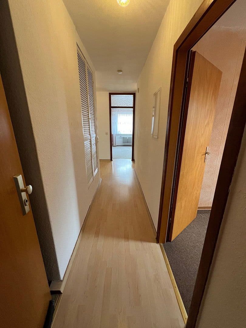 Pronájem bytu 4+1 90 m², Uetze, Dolní Sasko Pronájem bytu 4+1 90 m², Uetze, Dolní Sasko
