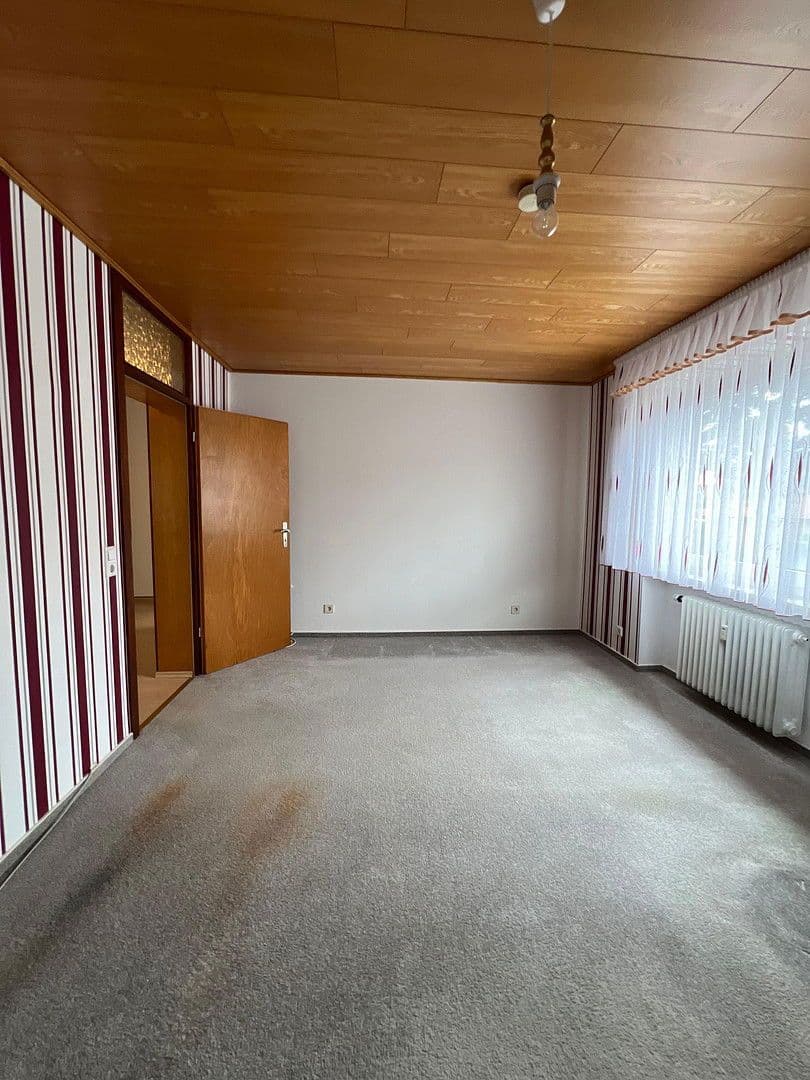 Pronájem bytu 4+1 90 m², Uetze, Dolní Sasko Pronájem bytu 4+1 90 m², Uetze, Dolní Sasko