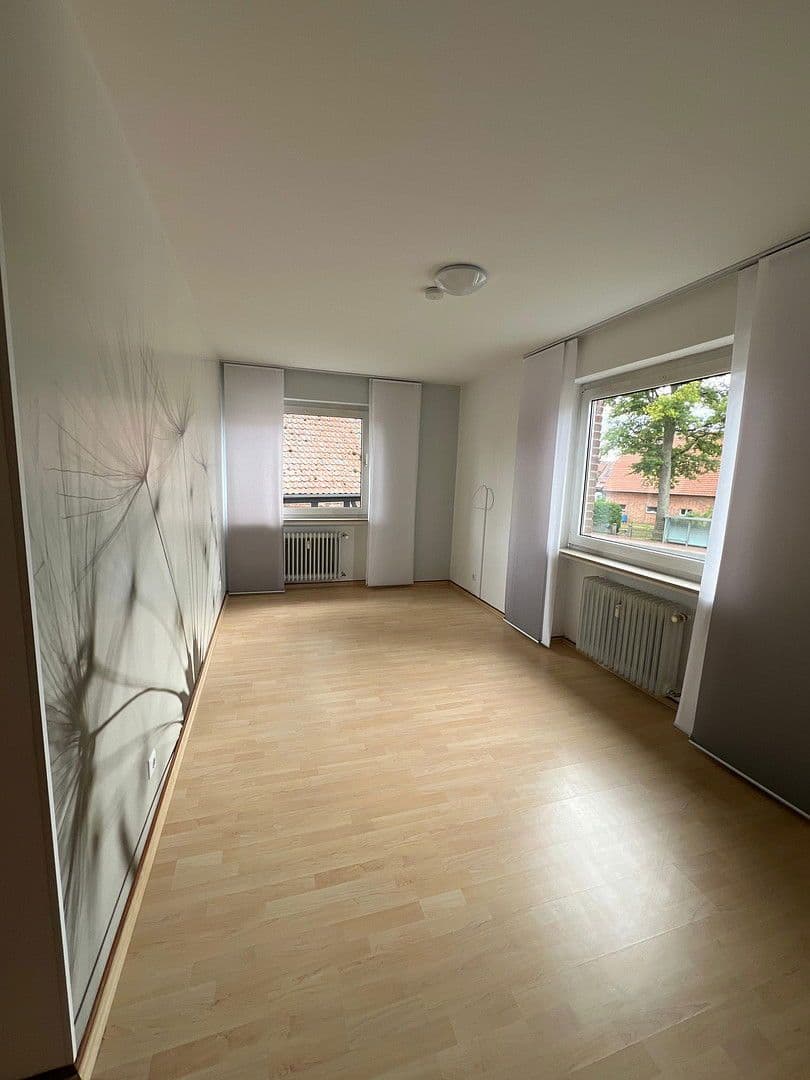 Pronájem bytu 4+1 90 m², Uetze, Dolní Sasko Pronájem bytu 4+1 90 m², Uetze, Dolní Sasko