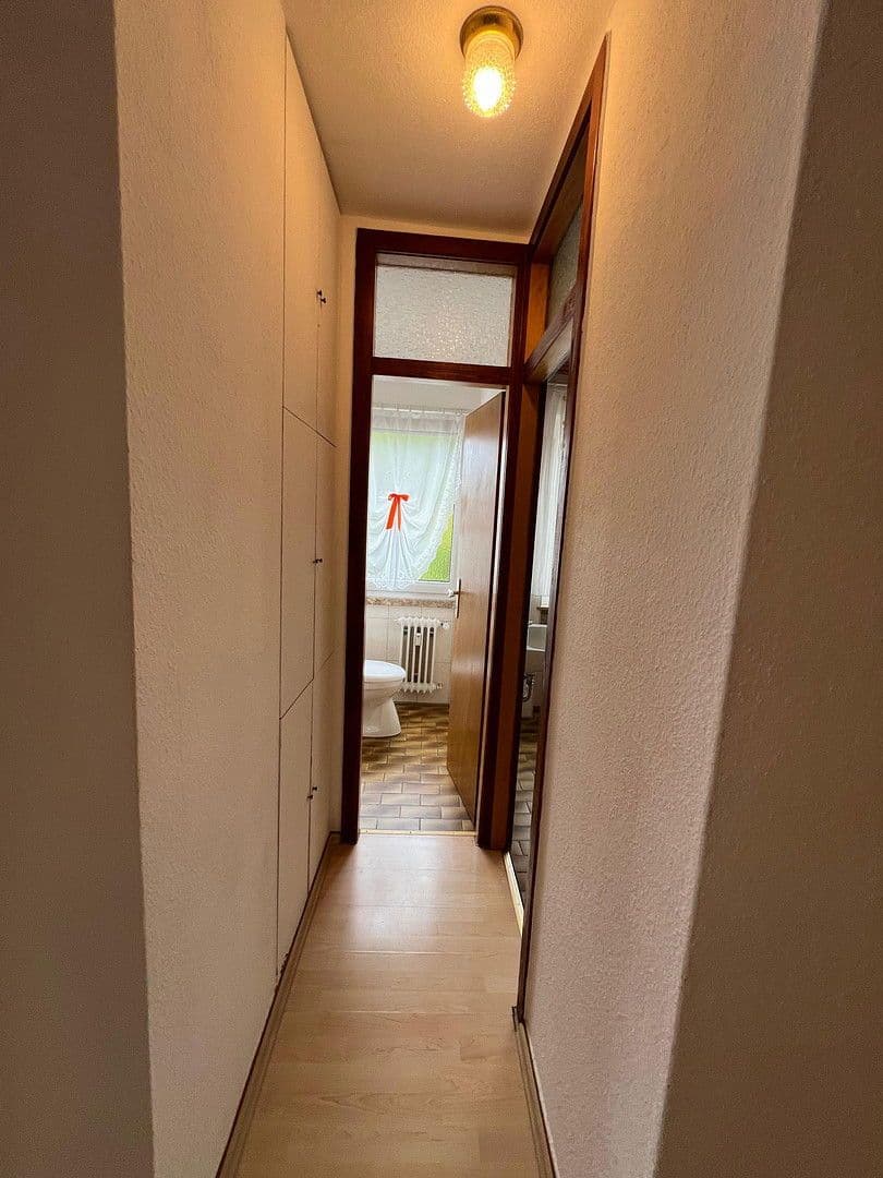 Pronájem bytu 4+1 90 m², Uetze, Dolní Sasko Pronájem bytu 4+1 90 m², Uetze, Dolní Sasko