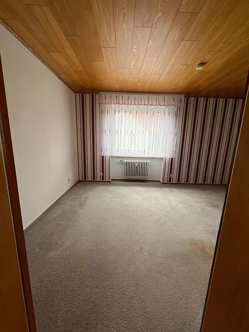 Pronájem bytu 4+1 90 m², Uetze, Dolní Sasko Pronájem bytu 4+1 90 m², Uetze, Dolní Sasko
