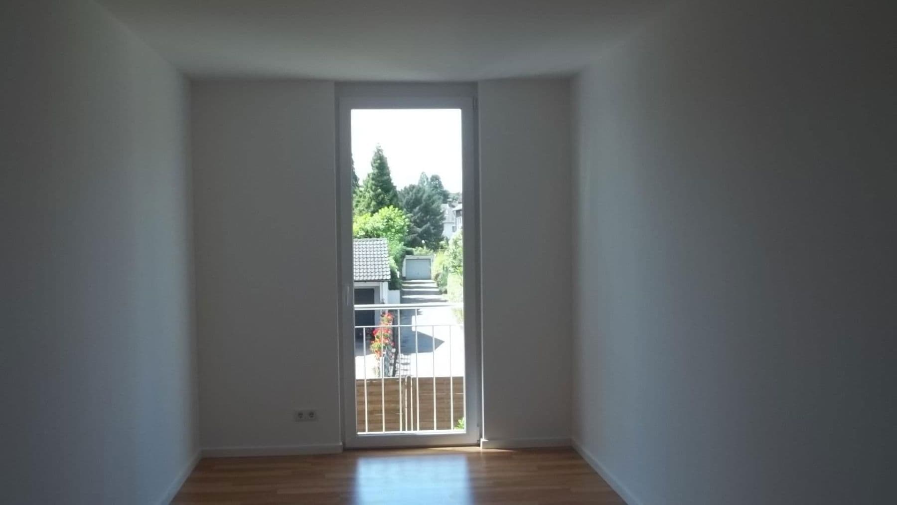 Prodej domu 136 m², pozemek 250 m², Ratingen, Severní Porýní-Vestfálsko Prodej domu 136 m², pozemek 250 m², Ratingen, Severní Porýní-Vestfálsko