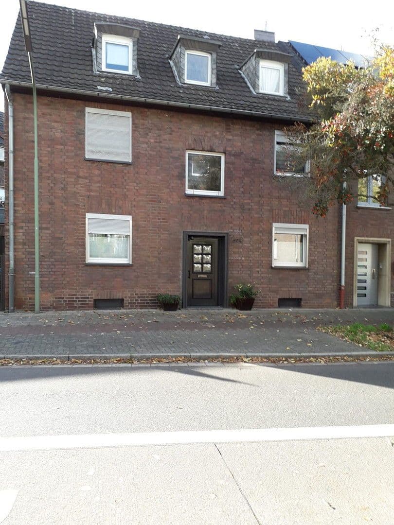 Pronájem bytu 2+kk 70 m², Neuss, Severní Porýní-Vestfálsko Pronájem bytu 2+kk 70 m², Neuss, Severní Porýní-Vestfálsko