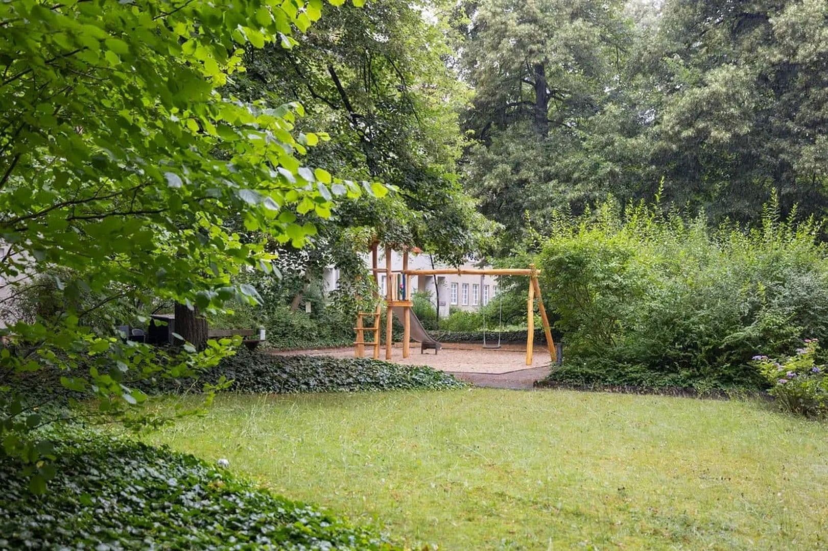 Pronájem bytu 2+1 60 m², Berlin, Berlín Pronájem bytu 2+1 60 m², Berlin, Berlín