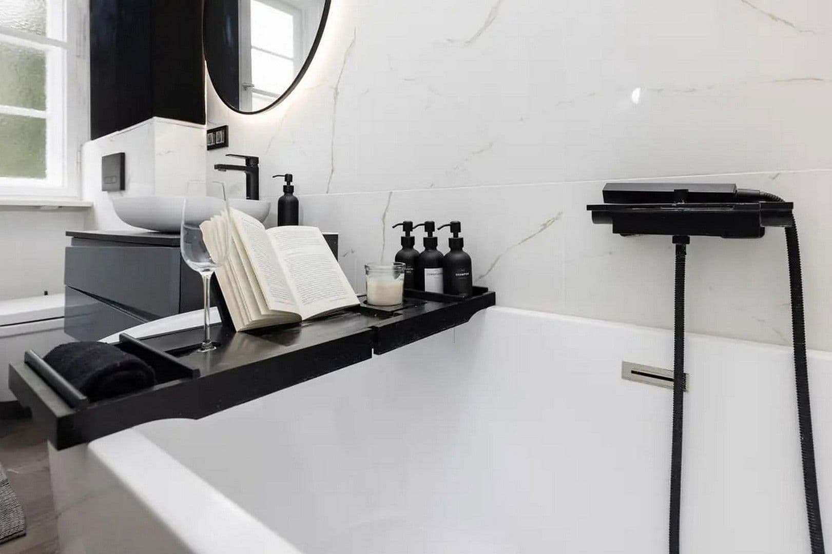 Pronájem bytu 2+1 60 m², Berlin, Berlín Pronájem bytu 2+1 60 m², Berlin, Berlín