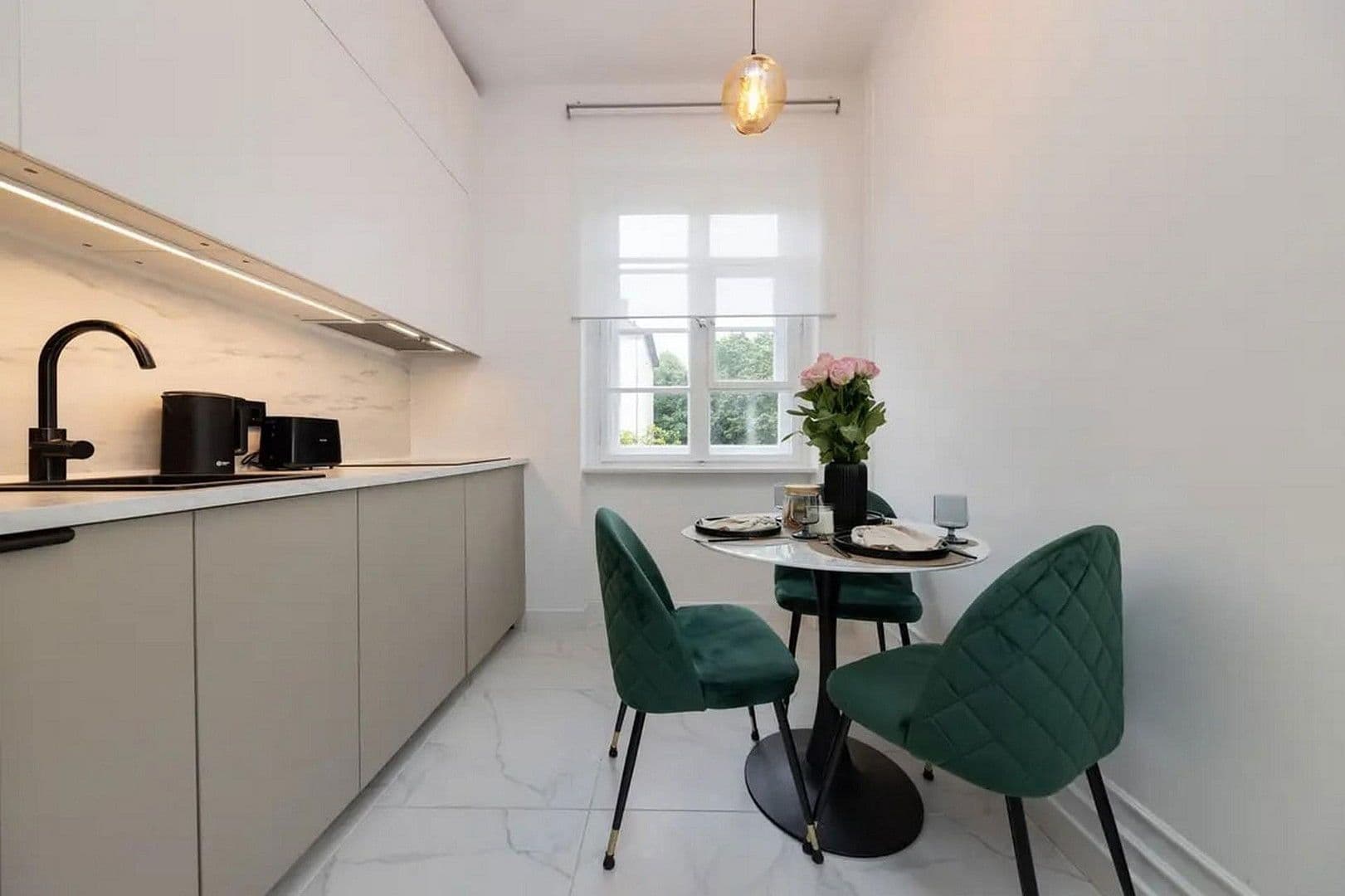 Pronájem bytu 2+1 60 m², Berlin, Berlín Pronájem bytu 2+1 60 m², Berlin, Berlín