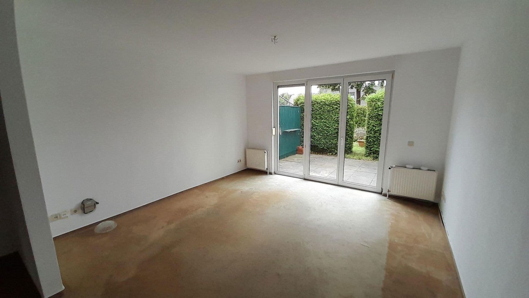 Prodej domu 117 m², pozemek 134 m², Falkensee, Braniborsko Prodej domu 117 m², pozemek 134 m², Falkensee, Braniborsko